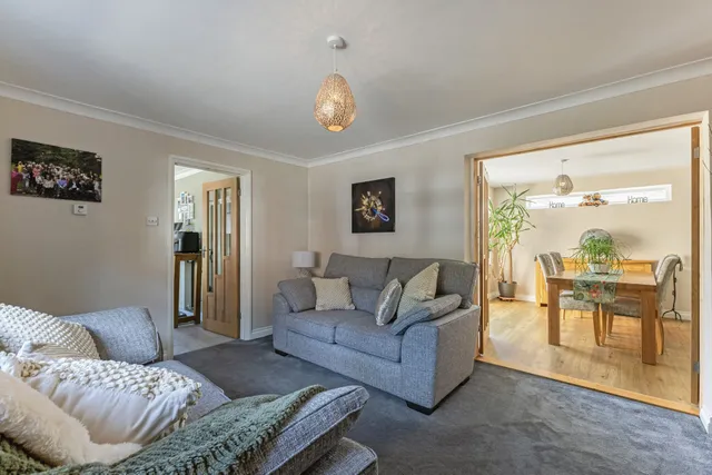 Tanhouse Lane, Alton, GU34