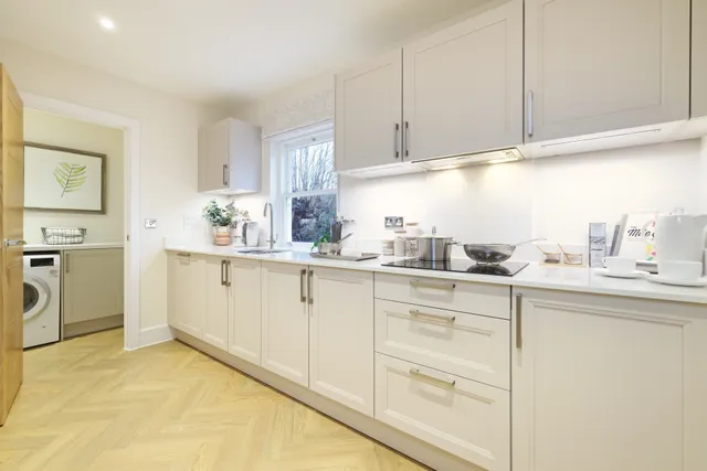Salisbury Avenue, Harpenden, AL5