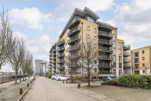 Glaisher Street, London, SE8