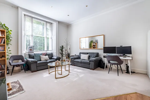 Warwick Square, London, SW1V