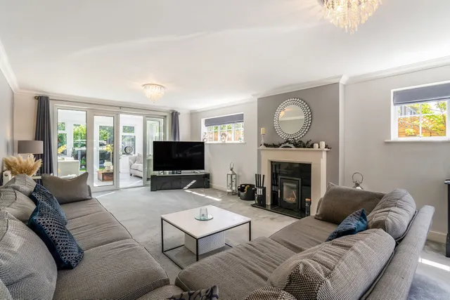 Walkers Ridge, Camberley, GU15