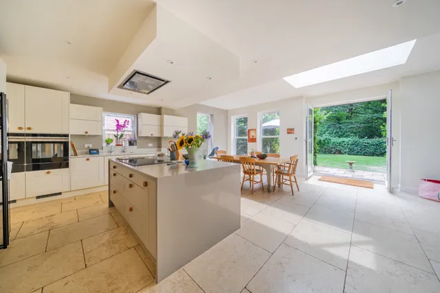 Truss Hill Road, Ascot, SL5