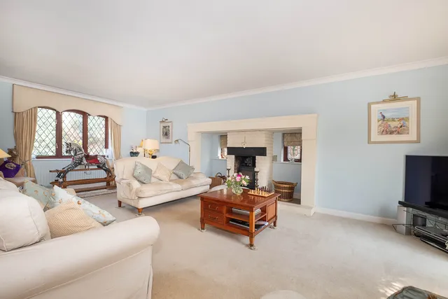 Beechwood Grove, Surbiton, KT6