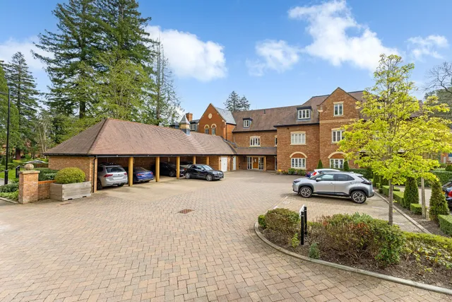 Boleyn Mews, Ascot, SL5