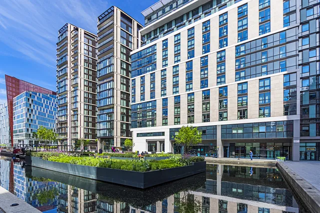 Merchant Square East, LONDON, W2