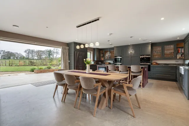 Britwell Hill, Watlington, OX49