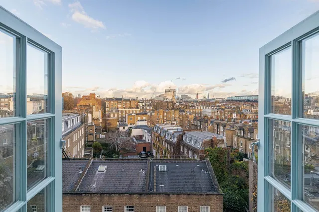 Cliveden Place, London, SW1W