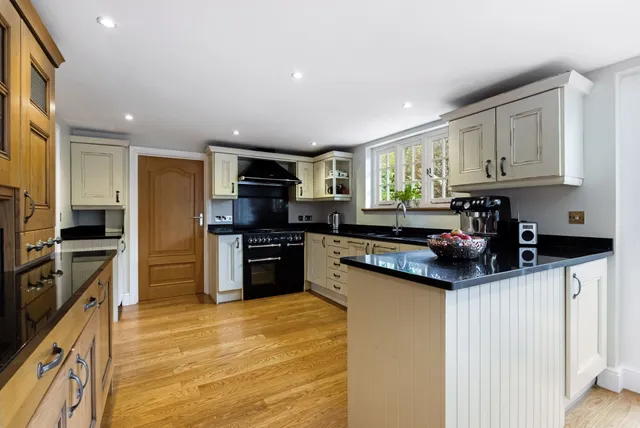 Gracious Street, Selborne, GU34