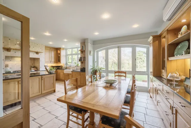 Vicarage Lane, Bovingdon, HP3