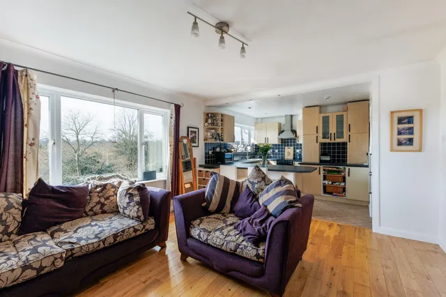 Hill Close, Harpenden, AL5