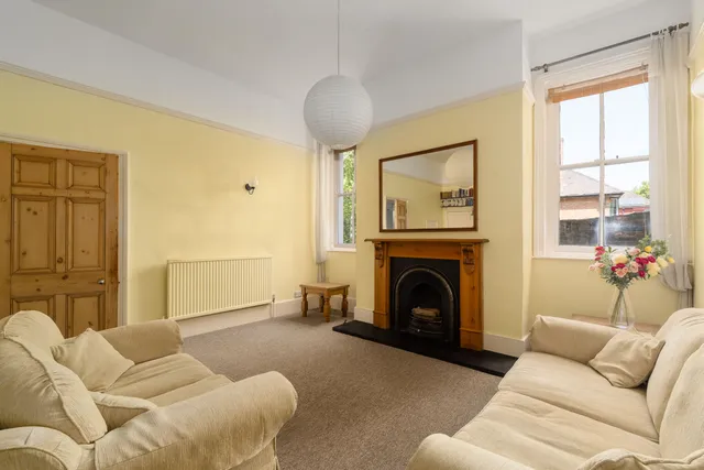 Court Road, London, SE9