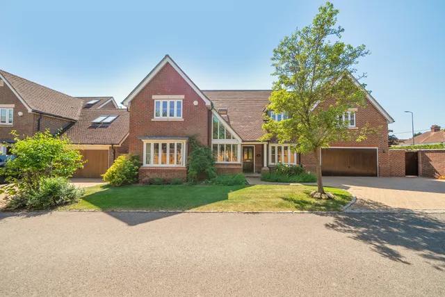 Cumnor Hill, Oxford, OX2