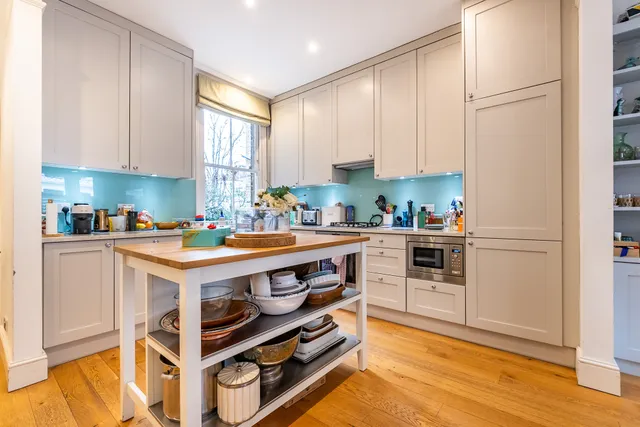 Ashburnham Road, London, SW10