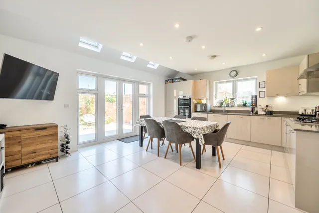 Wakelin Gardens, Winchester, SO22