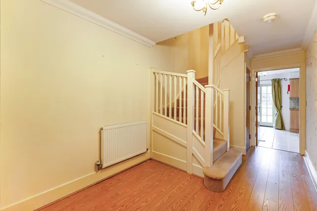 Bingham Close, Cirencester, GL7