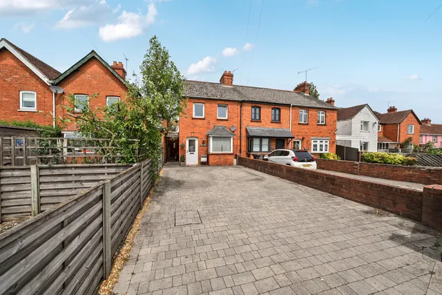 Mill Lane, Newbury, RG14