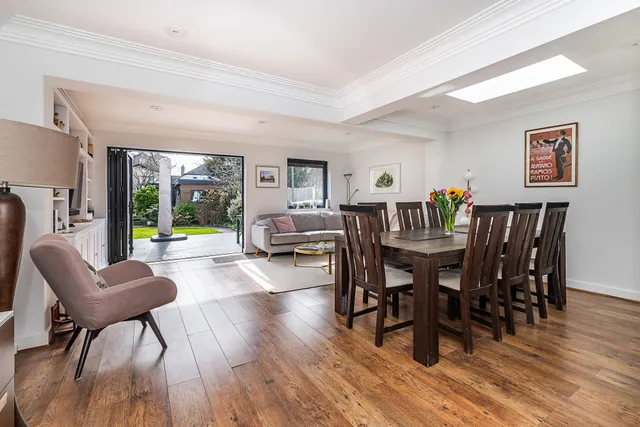 Tolworth Park Road, Surbiton, KT6