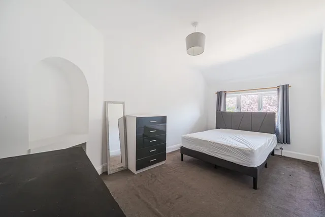 Recreation Road, Guildford, GU1