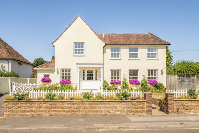 Abbots Road, Abbots Langley, WD5
