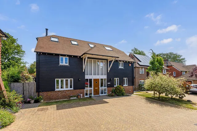 Watercress Way, Medstead, GU34