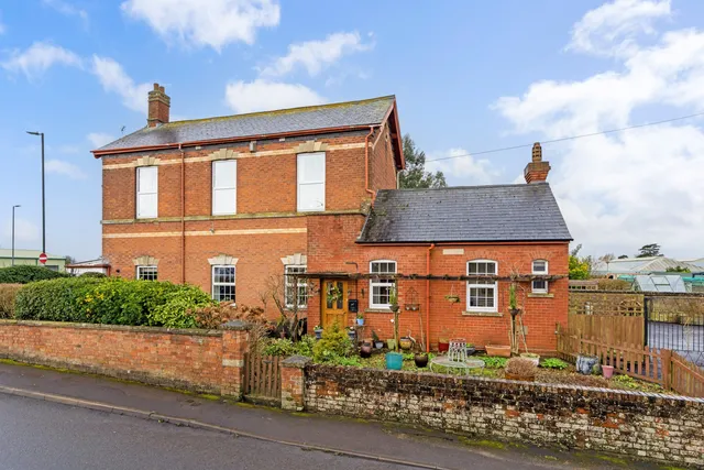 School Lane, Whitminster, GL2