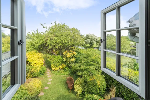 Ballinger Road, South Heath, Great Missenden, HP16