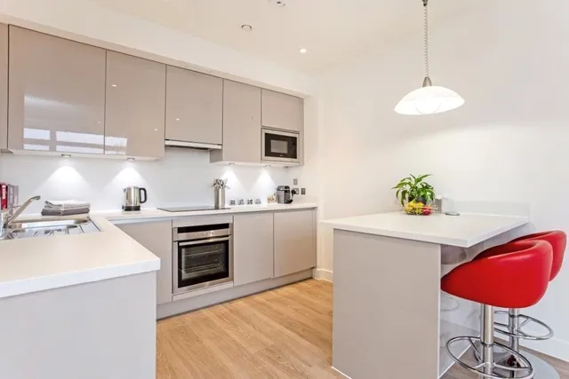 Ridgmont Road, ST. ALBANS, AL1