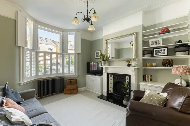 Hindmans Road, London, SE22