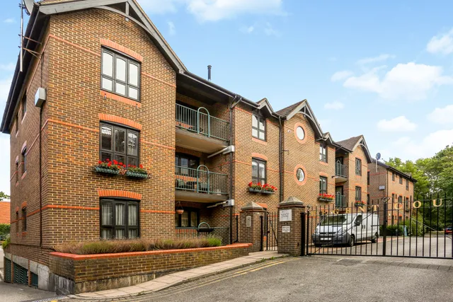 Sheet Street, Windsor, SL4