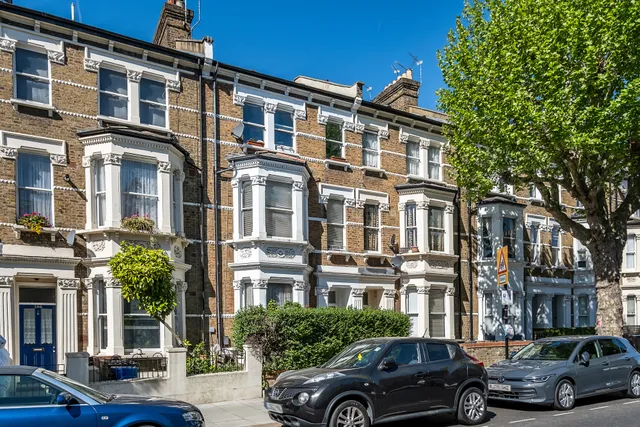 Fernhead Road, London, W9