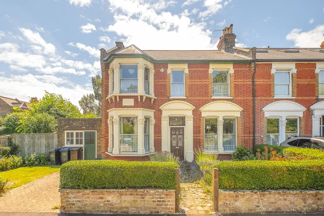 Dudley Road, London, SW19