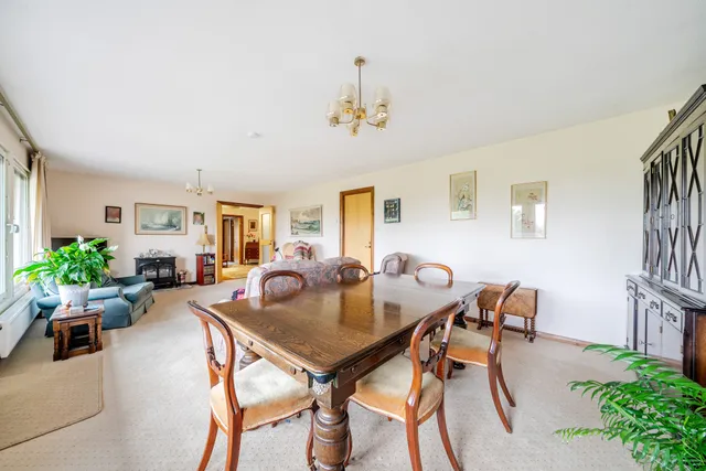 Westview Road, Warlingham, CR6