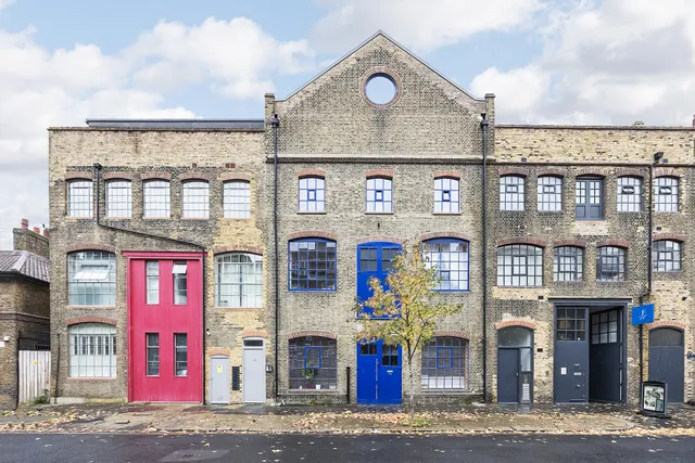 Queens Row, LONDON, SE17