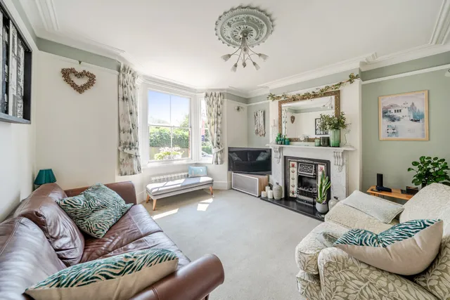 Folly Lane, St. Albans, AL3