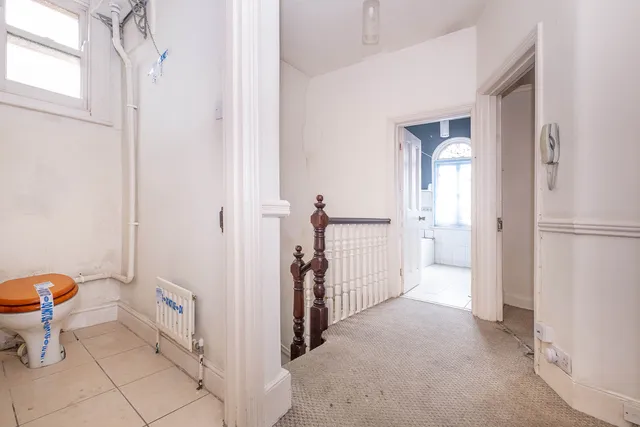 Cedars Road, London, W4