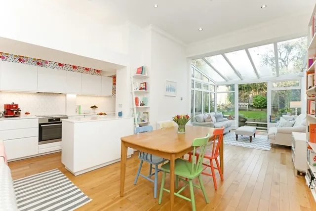 Hillfield Park, London, N10