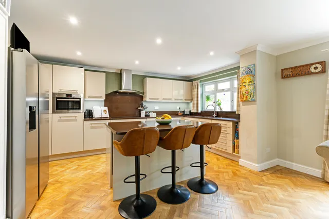 Lees Hill, South Warnborough, RG29