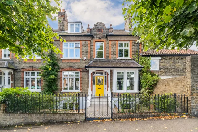 Tranquil Vale, London, SE3