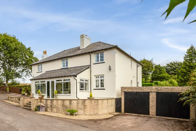Notgrove, Cheltenham, GL54