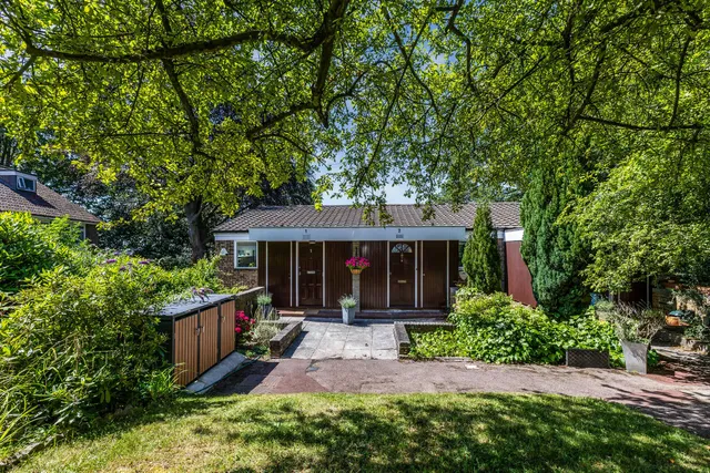 Crouchmans Close, London, SE26