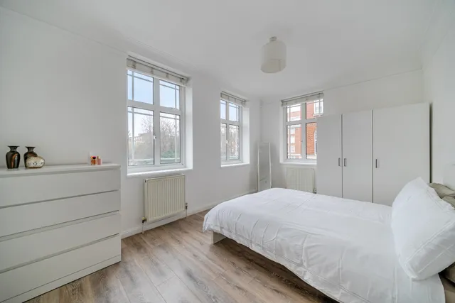 Edwardes Square, London, W8