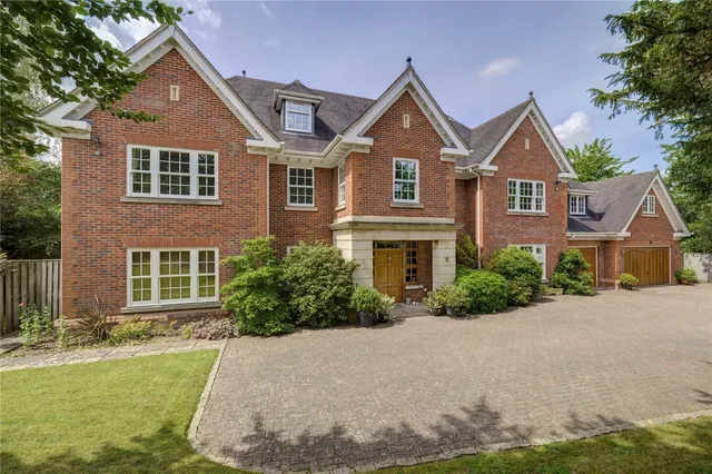 Westfield Road, Beaconsfield, HP9