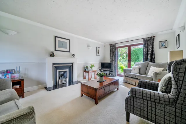 Mountain Ash, Marlow Bottom, SL7