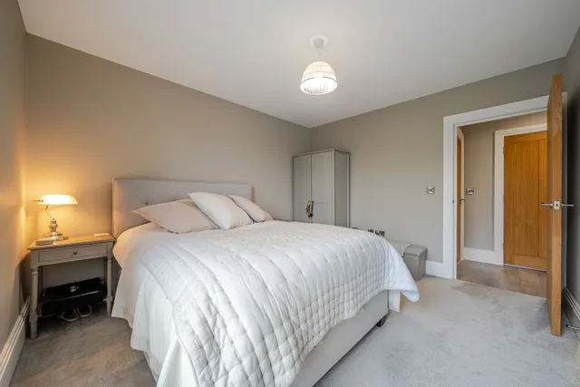 Windrush Heights, Burford, OX18