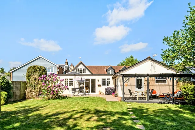Greenlands Lane, Great Missenden, HP16
