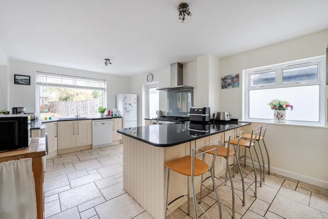 Whitehorse Drive, Epsom, KT18