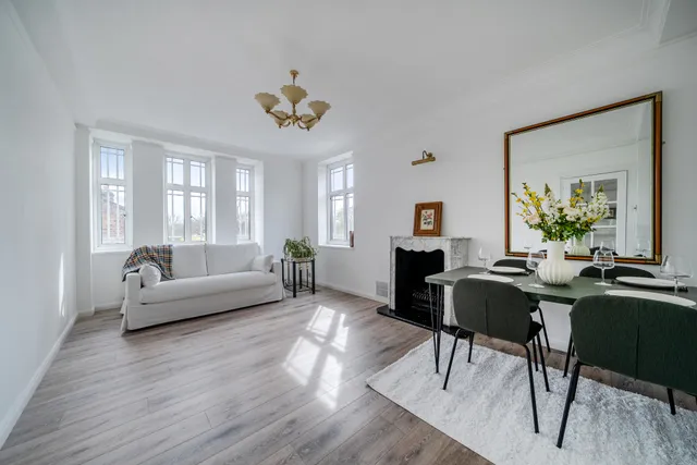 Edwardes Square, London, W8