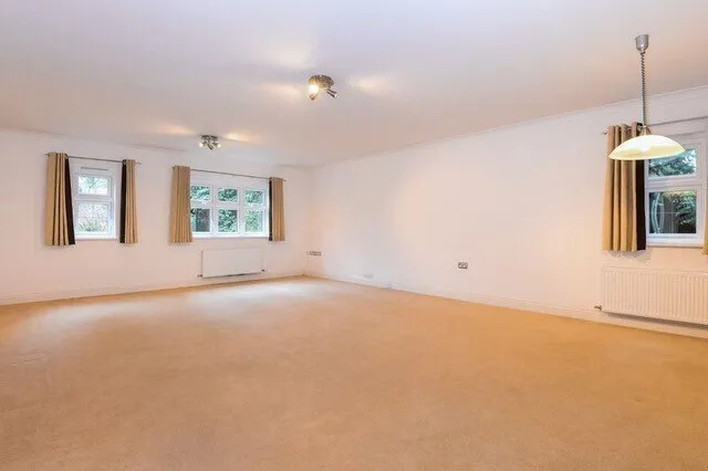 Devenish Road, Ascot, SL5