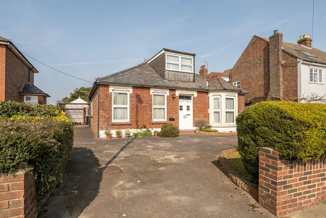 Main Road, Emsworth, PO10