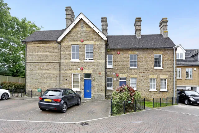 Shepherds Farm, Rickmansworth, WD3